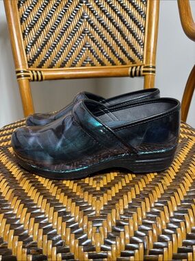 Dansko XP Clogs Size 39 US 9